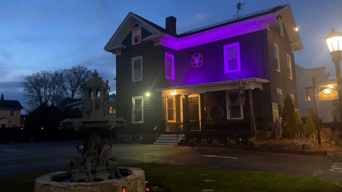 Explosive device thrown onto porch of Satanic Temple in Massachusetts [Video]
