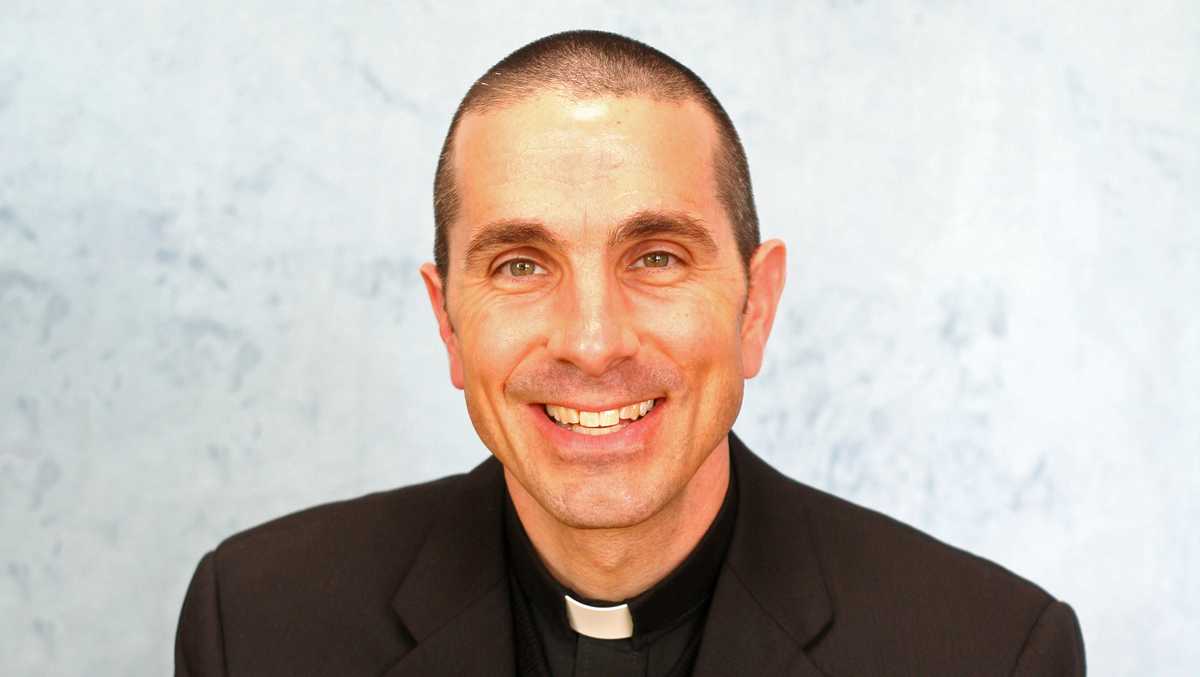 New Bishop of the Portland Catholic Diocese being installed [Video]