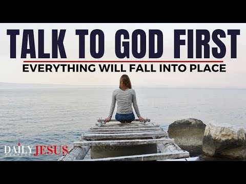 ALWAYS PUT GOD ABOVE EVERYTHING | A Blessed And Powerful Morning Prayer To Start Your Day [Video]