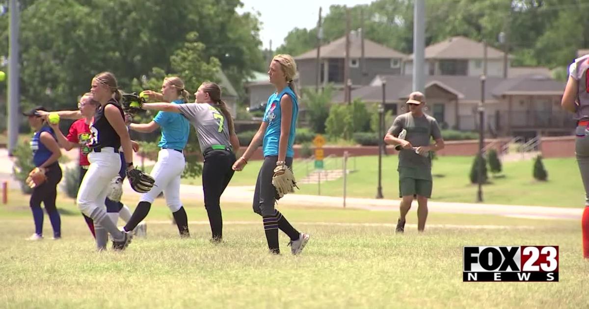 Video: FOX23 speaks with former NFL player about why he started a nonprofit faith-based sports camp | News [Video]