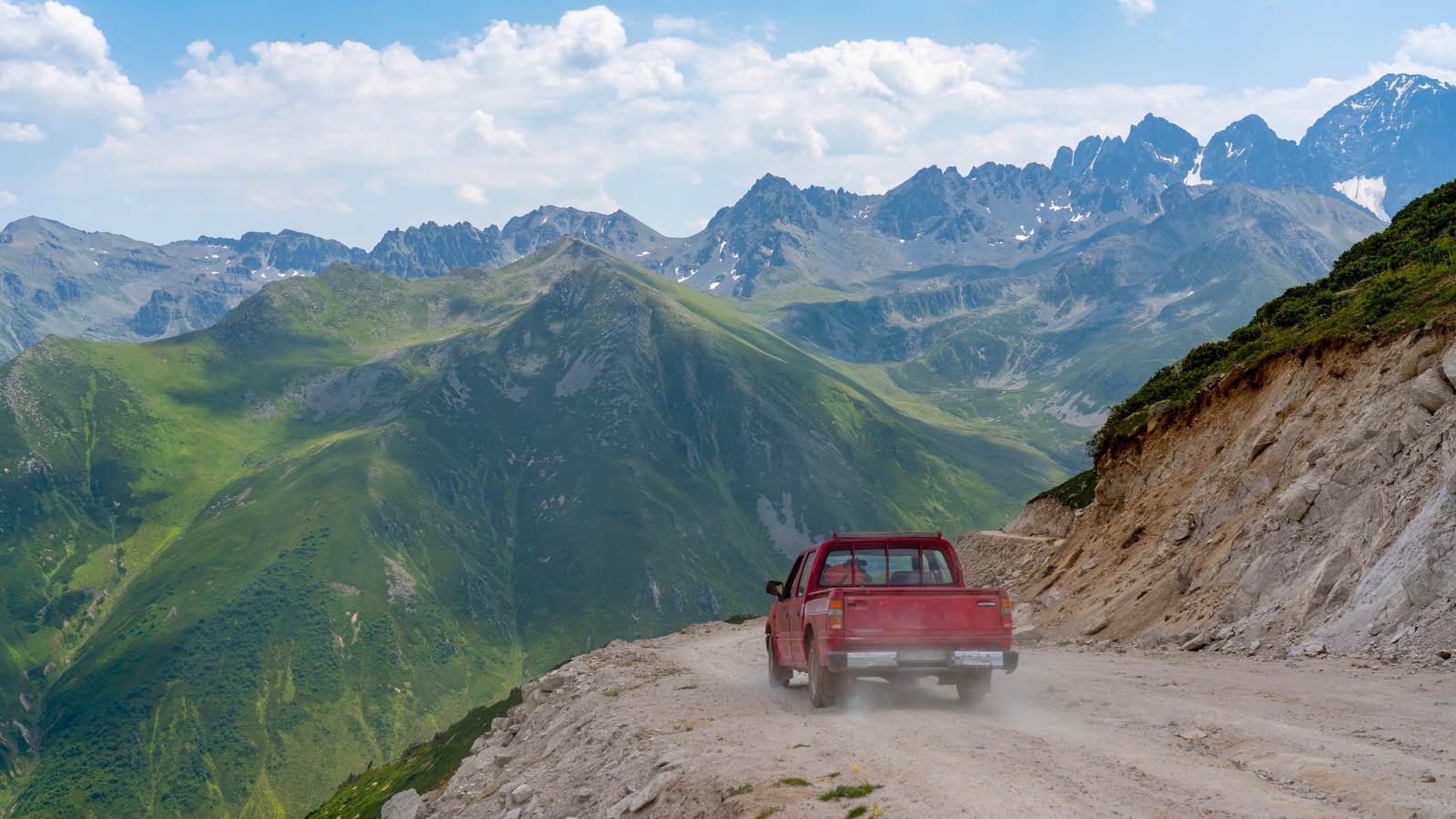 The 2024 Alaskan Car Launch On 4th Of July Was The Best Yet [Video]