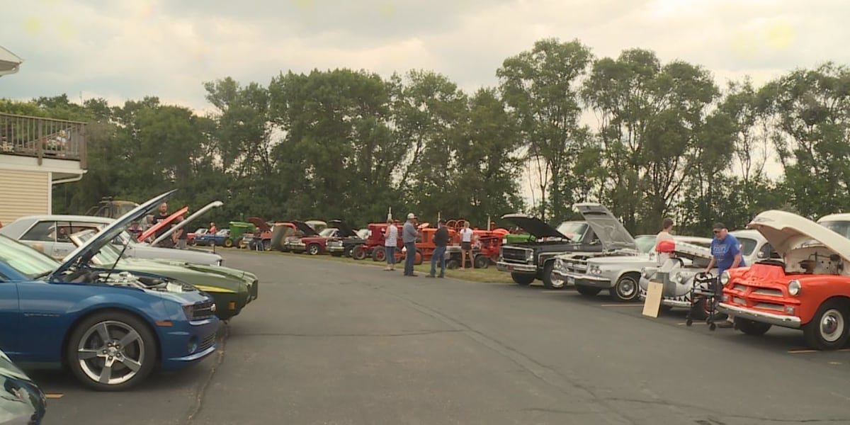 Wheels Thru Time raises funds for retirement community [Video]