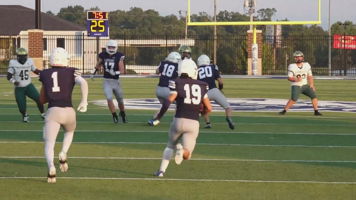 10Sports Blitz: Knoxville Catholic beats Lakeway Christian, 50-13 [Video]