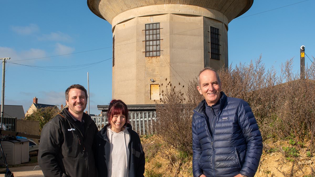 Devastating moment Grand Designs couple face 5,000 blow in ‘biblical task’ of converting an old water tower into their dream home [Video]