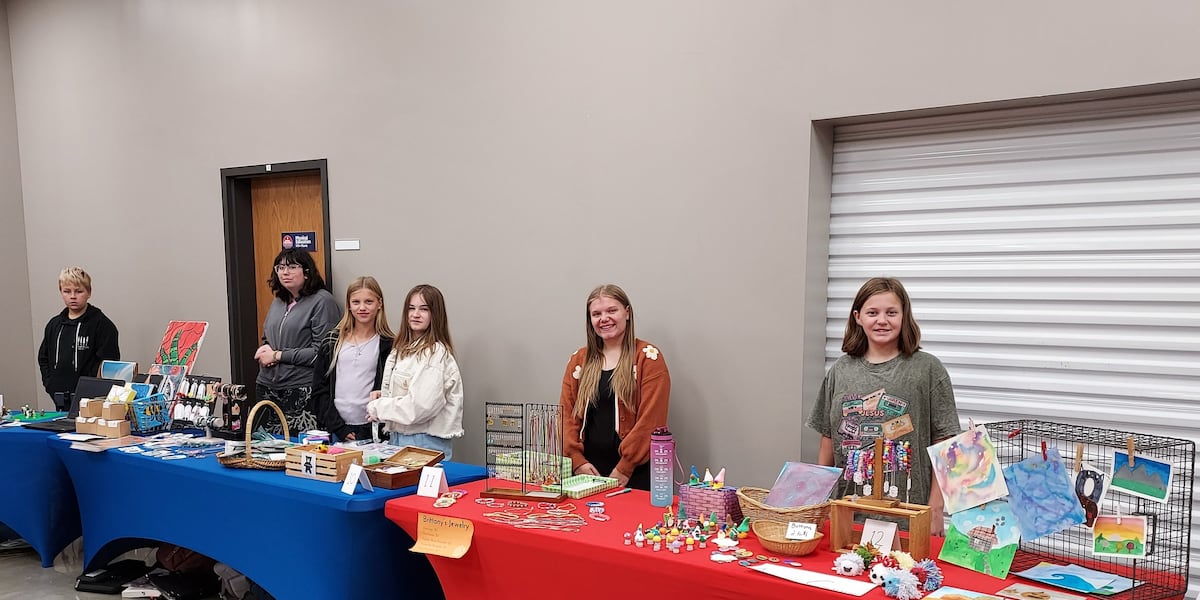 Working Iowa: Isaac Newton Christian Academy students take part in entrepreneur fair [Video]