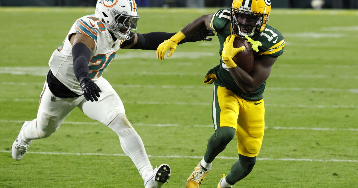 Packers use fast start to beat Dolphins 30-17 [Video]