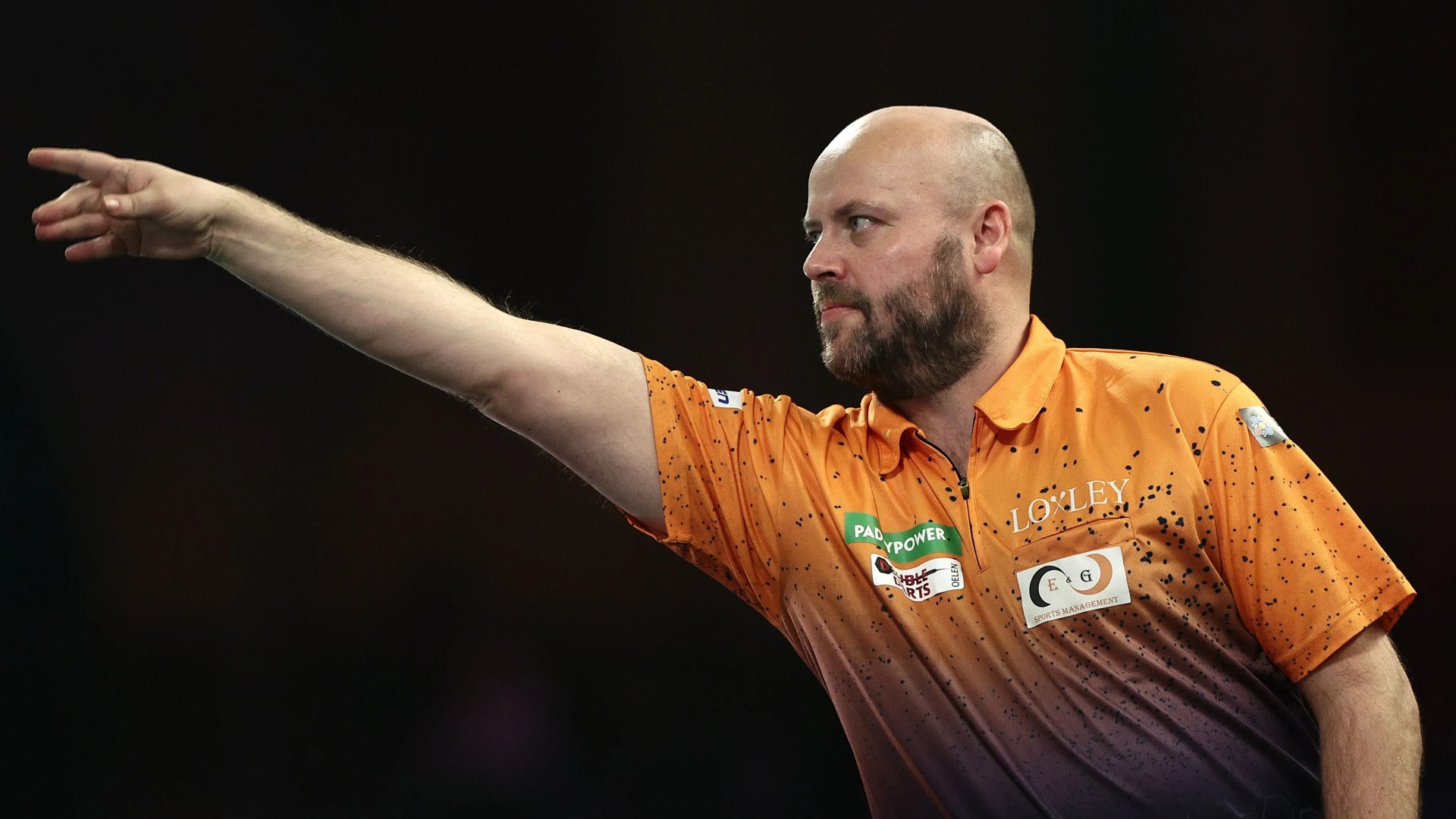 Darts star reveals how he’ll spend money after banking 60k with stunning nine-darter [Video]